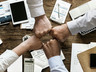 Agence-com
